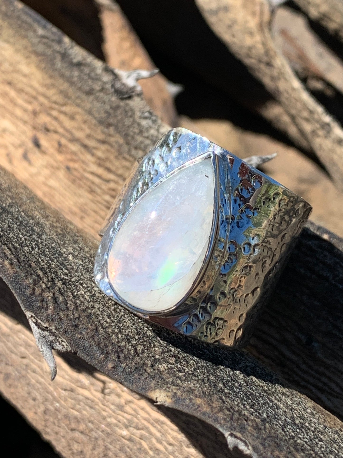 Adjustable moonstone ring