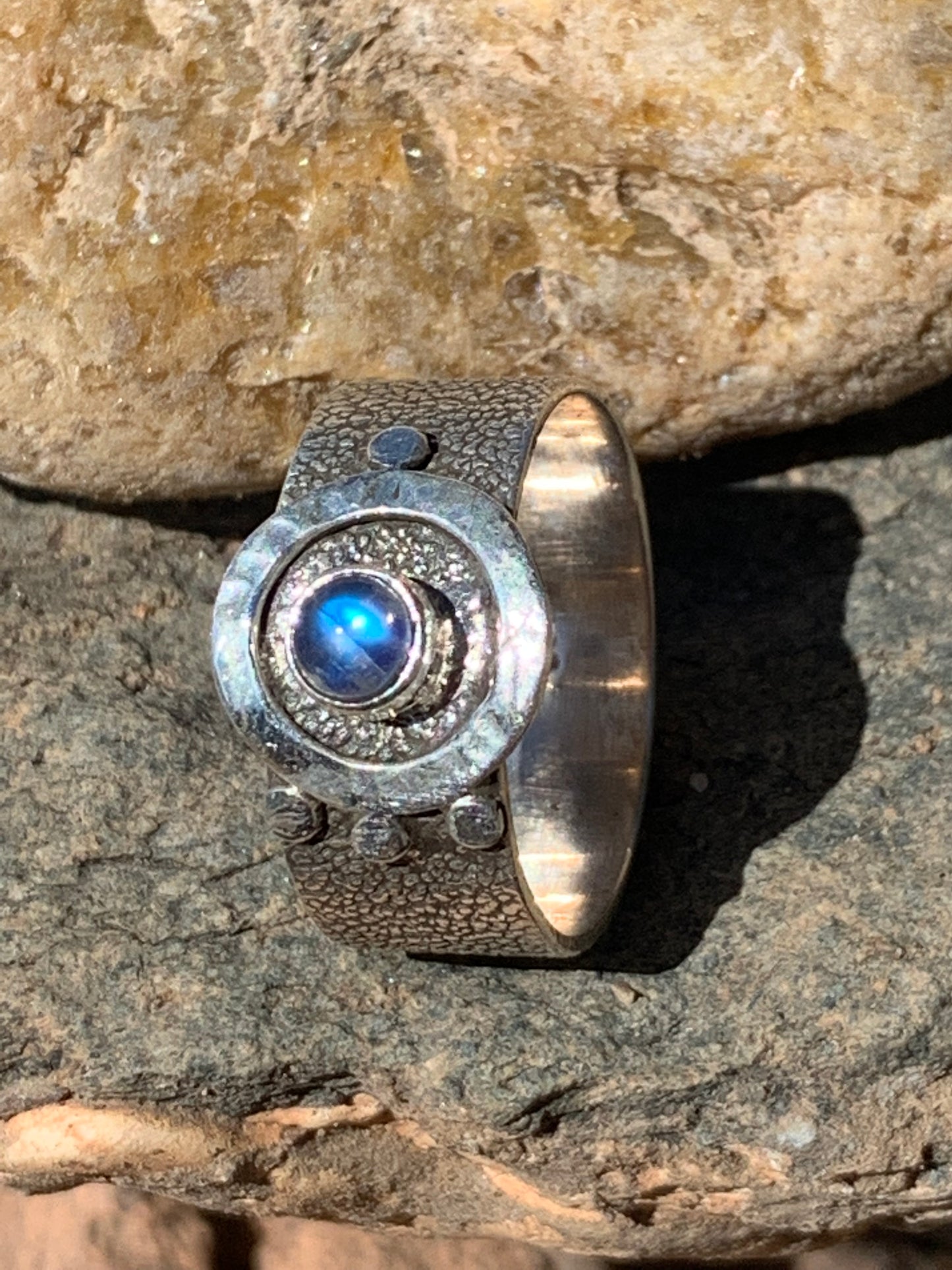 Labradorite ring